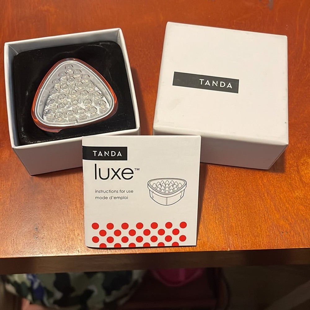 Tanda Luxe Skin Rejuvenation Photofacial Head Free  Gift